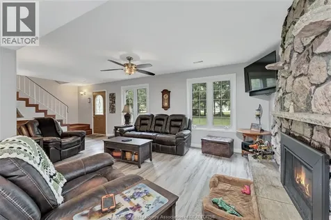 425 County Rd 34 West Kingsville ON N8M 2X5