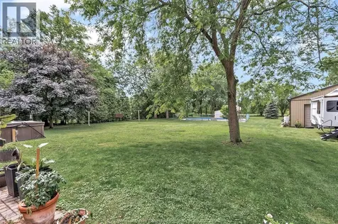425 County Rd 34 West Kingsville ON N8M 2X5