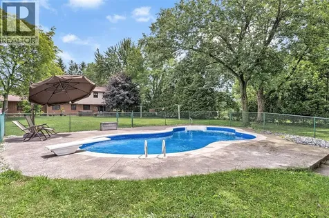 425 County Rd 34 West Kingsville ON N8M 2X5