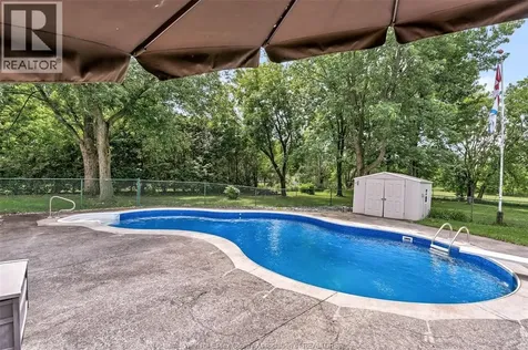 425 County Rd 34 West Kingsville ON N8M 2X5