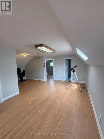 87 Taylorwood Avenue Caledon (bolton North) ON L7E 1J6