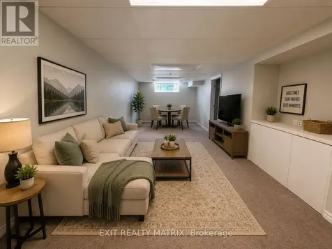 35 Binbury Way Ottawa ON K1T 4C2