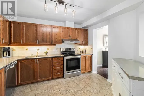 564 Renaissance Drive Ottawa ON K4A 4E9