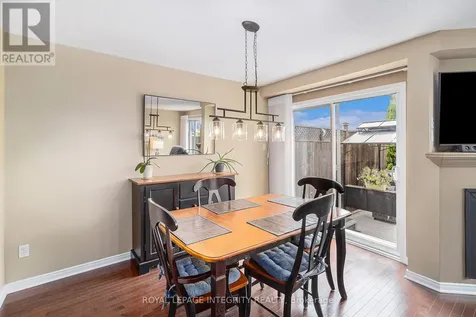 564 Renaissance Drive Ottawa ON K4A 4E9