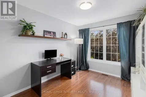564 Renaissance Drive Ottawa ON K4A 4E9