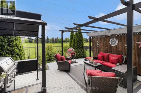 564 Renaissance Drive Ottawa ON K4A 4E9