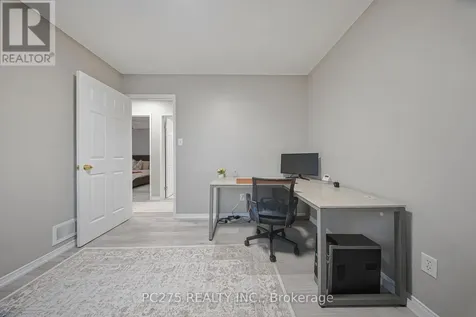 12 Holborn Drive Kitchener ON N2A 0A4