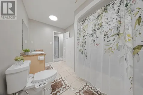 12 Holborn Drive Kitchener ON N2A 0A4