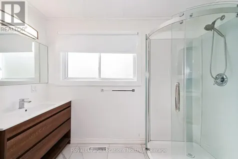 258 Fourth Street West Collingwood ON L9Y 1S2