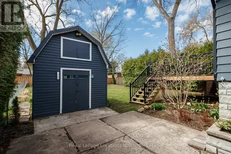 258 Fourth Street West Collingwood ON L9Y 1S2