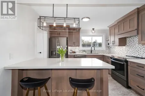 258 Fourth Street West Collingwood ON L9Y 1S2