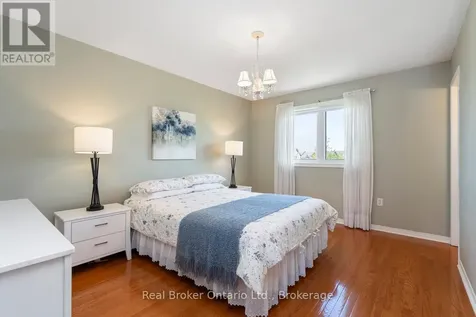 360 Kittridge Road Oakville (wc Wedgewood Creek) ON L6H 7K7