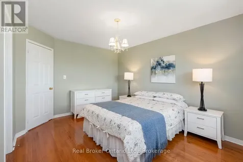 360 Kittridge Road Oakville (wc Wedgewood Creek) ON L6H 7K7