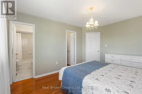 360 Kittridge Road Oakville (wc Wedgewood Creek) ON L6H 7K7