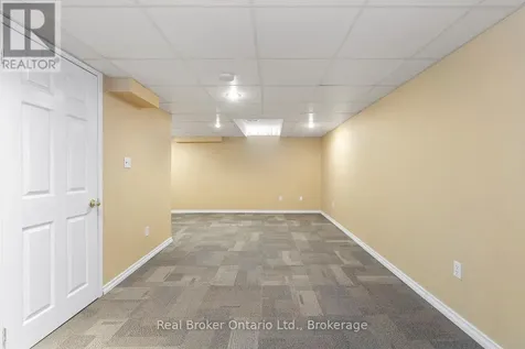 360 Kittridge Road Oakville (wc Wedgewood Creek) ON L6H 7K7