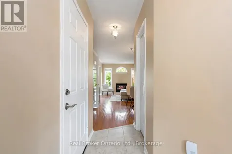 360 Kittridge Road Oakville (wc Wedgewood Creek) ON L6H 7K7