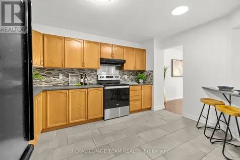 91 Winnegreen Court Ottawa ON K1G 5S4