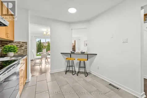 91 Winnegreen Court Ottawa ON K1G 5S4