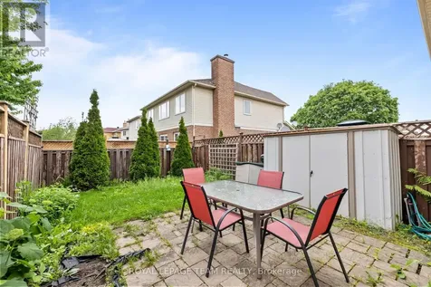 91 Winnegreen Court Ottawa ON K1G 5S4