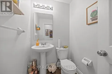 290 Espin Heights Ottawa ON K2J 0Y8