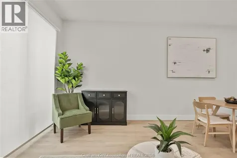 364 Grand Avenue East Chatham ON N7L 0H5