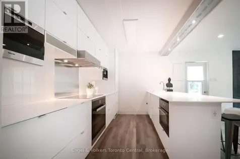 19 Dawson Drive Collingwood ON L9Y 5B4