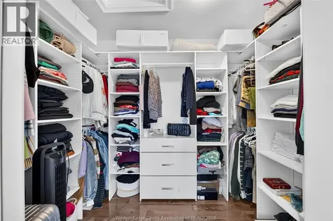 1343 Monticello Street Windsor ON N8P 0B8