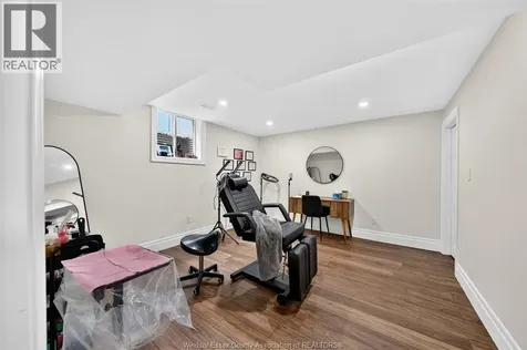 1343 Monticello Street Windsor ON N8P 0B8