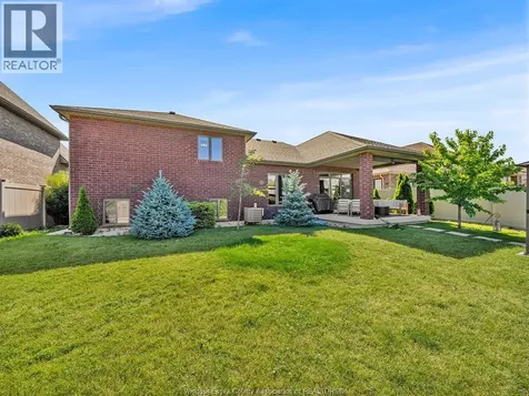 1343 Monticello Street Windsor ON N8P 0B8