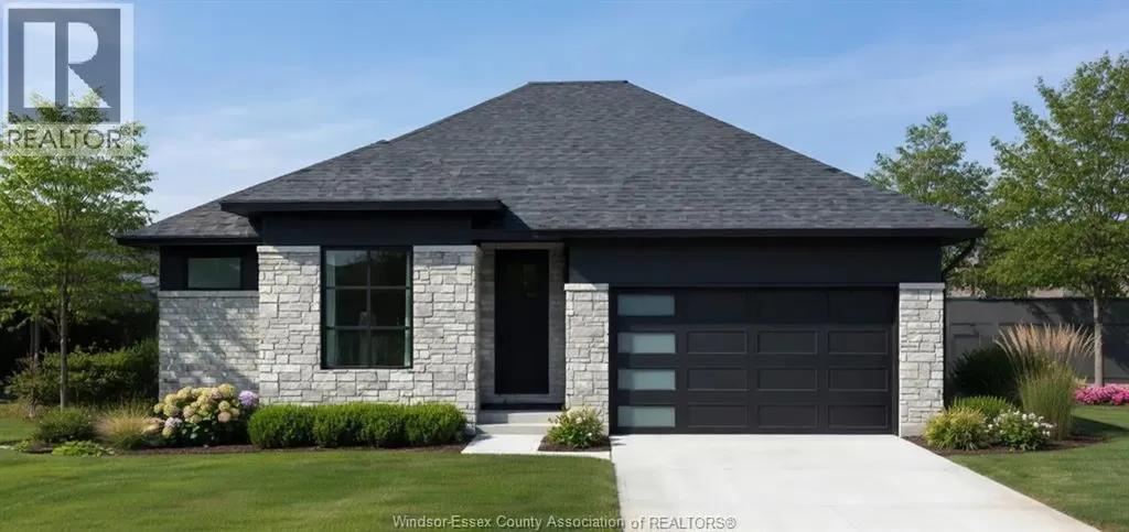 5229 Aiden Avenue Tecumseh ON N0R 1K0