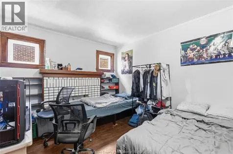 326-328 Partington Avenue Windsor ON N9B 2N5