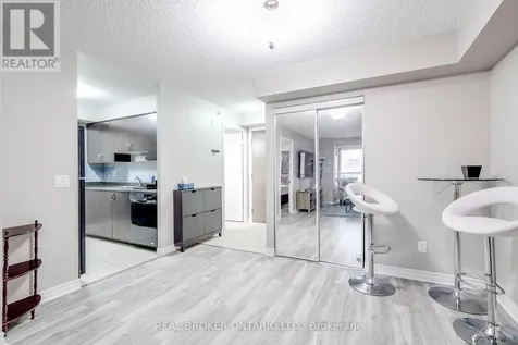 35 Saranac Boulevard Toronto (englemount-lawrence) ON M6A 2G4