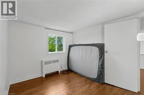 53 Kinsey Street St. Catharines ON L2S 1E2