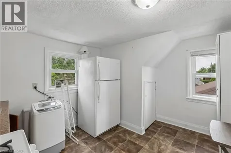 53 Kinsey Street St. Catharines ON L2S 1E2