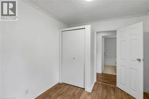 53 Kinsey Street St. Catharines ON L2S 1E2