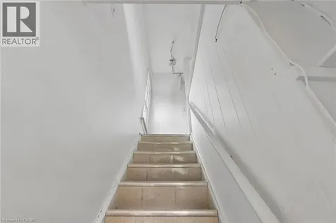 53 Kinsey Street St. Catharines ON L2S 1E2