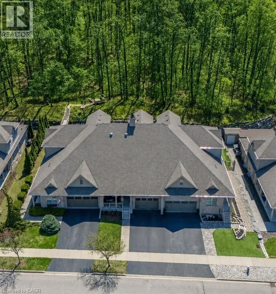 227 Chestnut Hill Crescent Kitchener ON N2P 2X3