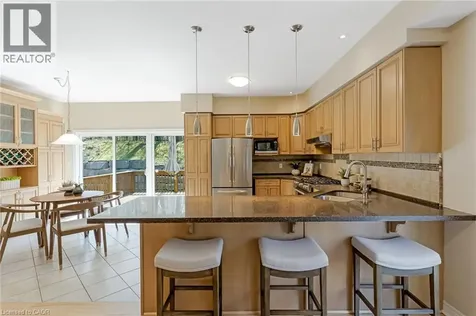 227 Chestnut Hill Crescent Kitchener ON N2P 2X3