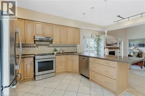 227 Chestnut Hill Crescent Kitchener ON N2P 2X3