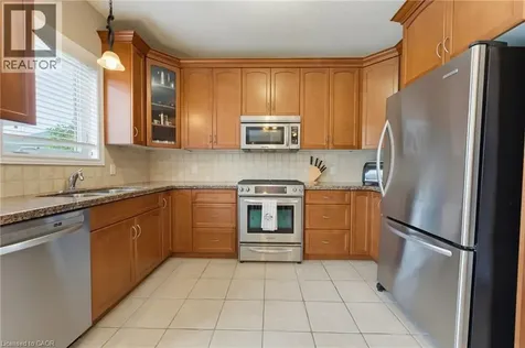 73 Degrow Crescent Binbrook ON L0R 1C0