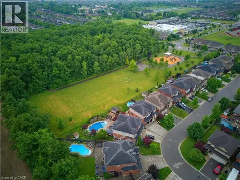 73 Degrow Crescent Binbrook ON L0R 1C0