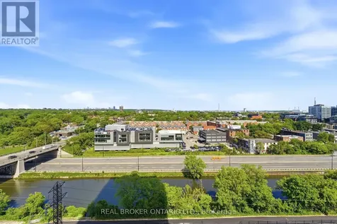 5 Defries Street Toronto (regent Park) ON M5A 0W7