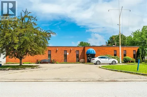 1420 Lougar Avenue Sarnia ON N7S 5N4