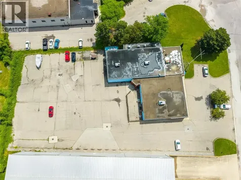 1420 Lougar Avenue Sarnia ON N7S 5N4