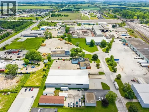 1420 Lougar Avenue Sarnia ON N7S 5N4