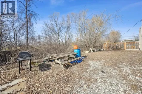 2234 Harold Road Burlington ON L7P 3E1