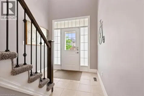 921 Eden Oak Court Kitchener ON N2A 0H4