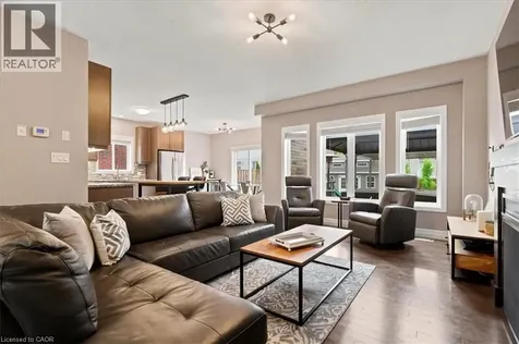 921 Eden Oak Court Kitchener ON N2A 0H4