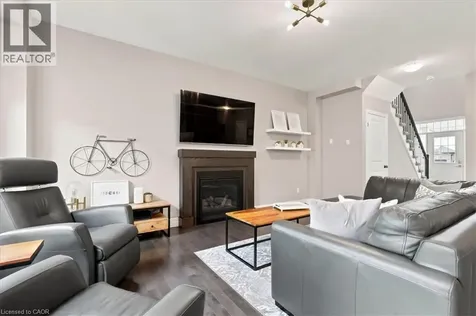 921 Eden Oak Court Kitchener ON N2A 0H4