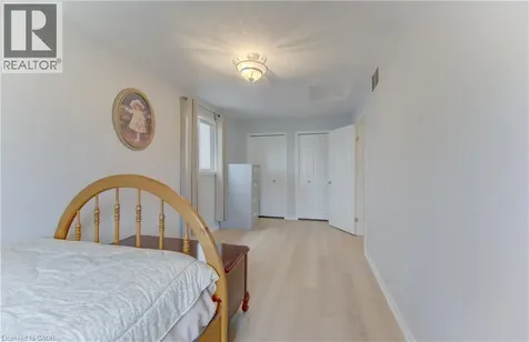 460 Langlaw Drive Cambridge ON N1P 1H5